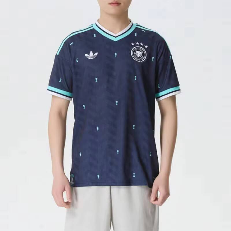 Hot Adidas Clover Germany Team - Crossfit Training 评论和价格