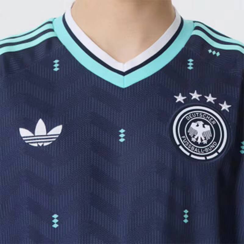 Hot Adidas Clover Germany Team - Crossfit Training 评论和价格